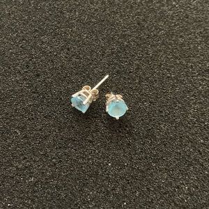 10k White Gold & Blue Topaz Earrings